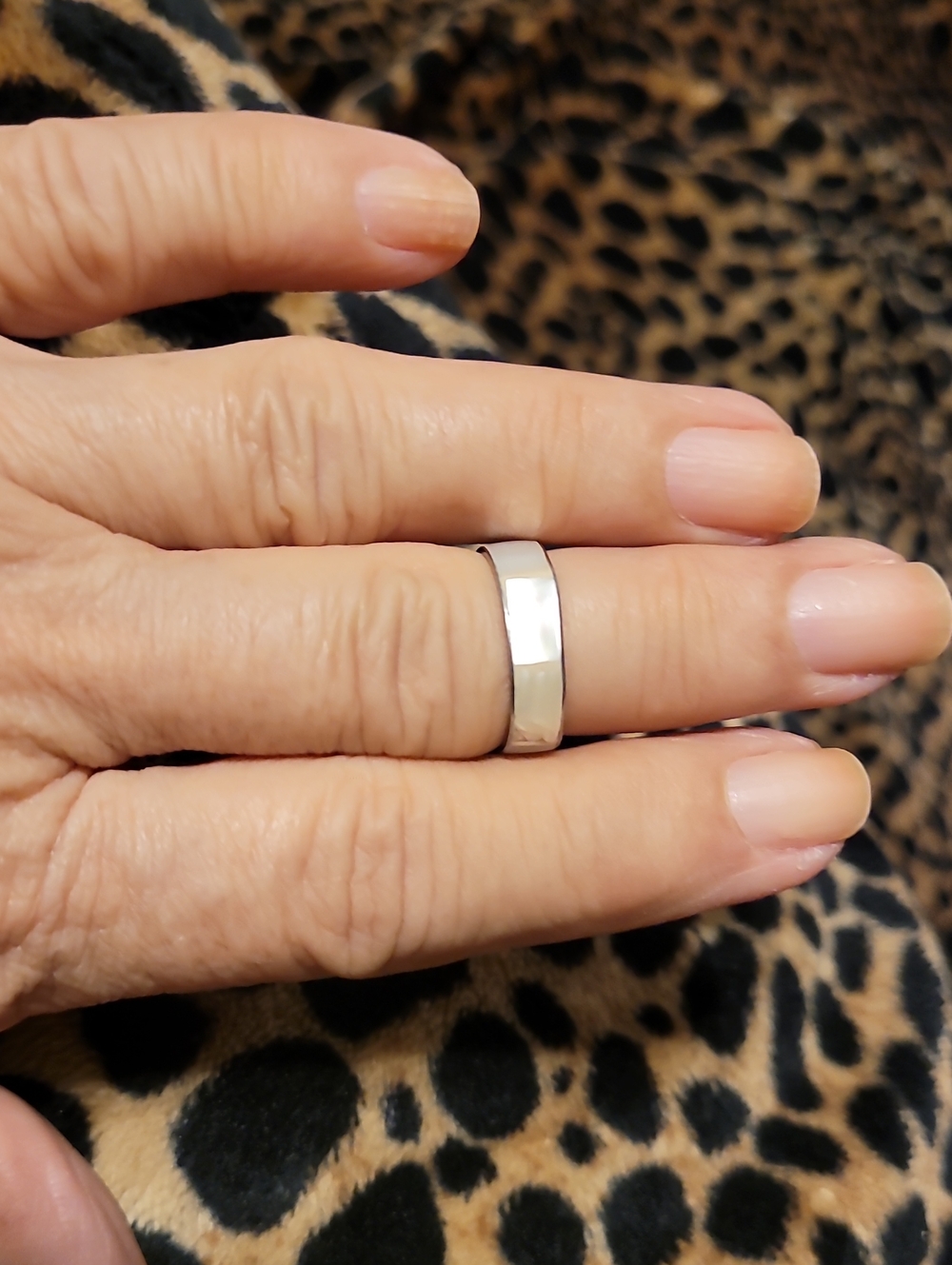 Inlaid White Mother Of Pearl Ring Vintage